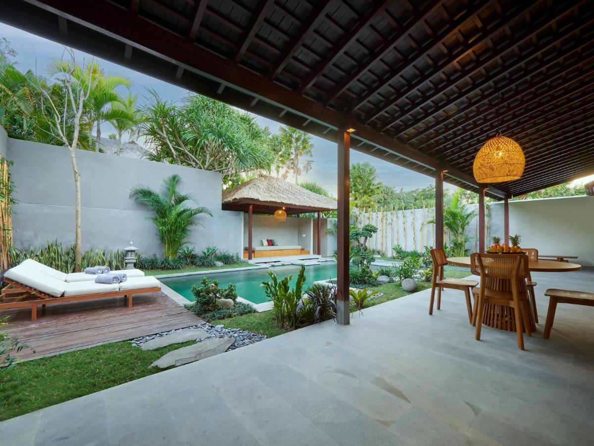 Bumbak Park Villas Canggu Exterior foto