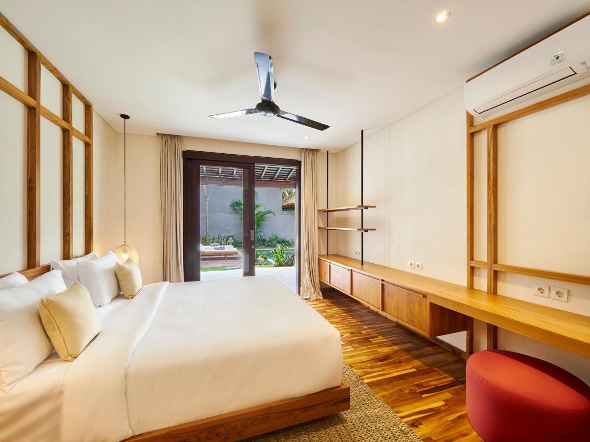 Bumbak Park Villas Canggu Exterior foto