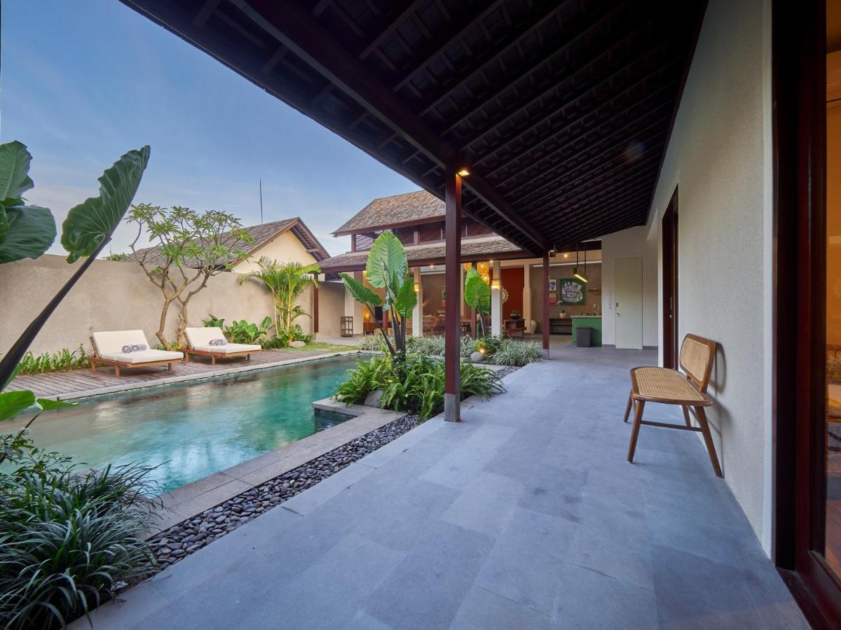 Bumbak Park Villas Canggu Exterior foto